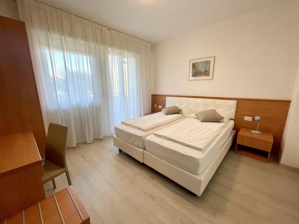 Hotel Garden Arco (Adults Only) מראה חיצוני תמונה