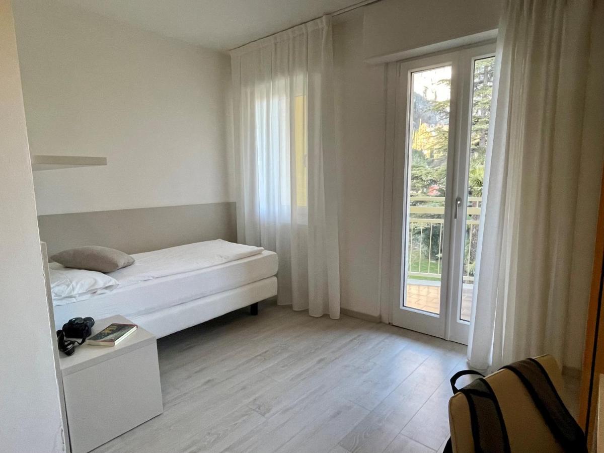 Hotel Garden Arco (Adults Only) מראה חיצוני תמונה
